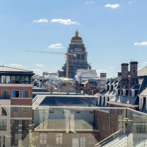 Penthouse neuf +- 204m² 3ch. + terrasse