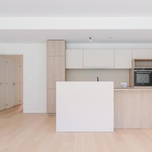 Rez-de chaussée +-145m²,3ch. + terrasse