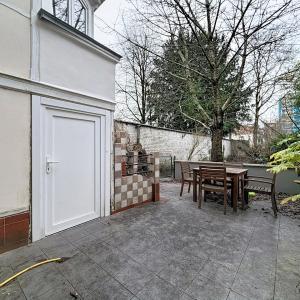 Couronne : Bel appartement de caractère avec jardin meublé