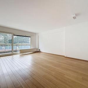 Place Brugmann : Très bel appartement de 3 ch. + terrasse