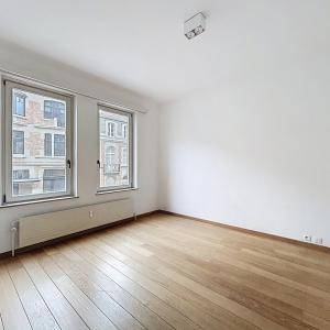 Place Brugmann : Très bel appartement de 3 ch. + terrasse