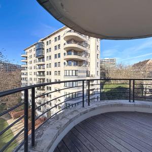 Parc Brugmann : Bel appartement 3 chambres + terrasse 