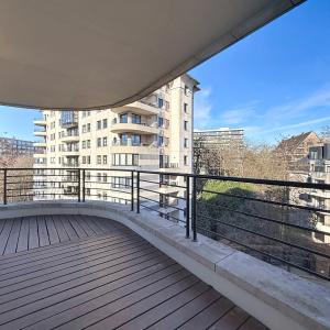 Parc Brugmann : Bel appartement 3 chambres + terrasse 