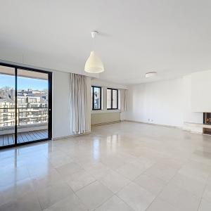 Parc Brugmann : Bel appartement 3 chambres + terrasse 