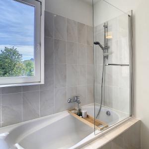 Louise / Châtelain : Magnifique duplex meublé + terrasse