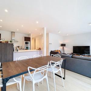 Coghen : Sublime rez-de-chaussée avec jardin