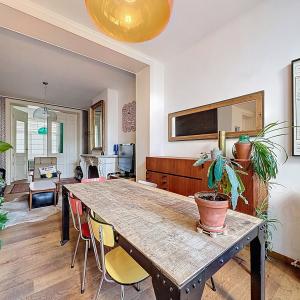 Haut de Saint-Gilles : Rez-de-chaussée avec jardin meublé