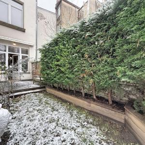 Haut de Saint-Gilles : Rez-de-chaussée avec jardin meublé