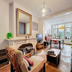 Haut de Saint-Gilles : Rez-de-chaussée avec jardin meublé