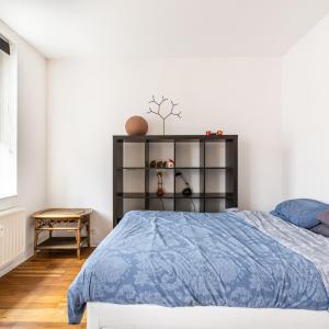 Vanderkindere : Beau flat entièrement rénové