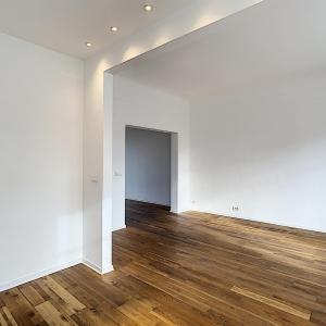 Vanderkindere : Beau flat entièrement rénové