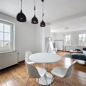 Vanderkindere / Albert : Bel appartement 1ch meublé