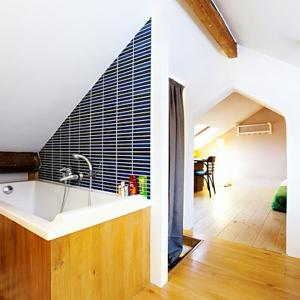 Quartier Européen : Duplex meublé 2 chambres avec terrasse