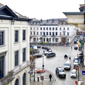 Place Luxembourg: magnifique appartement terrasse S/O 12 m²