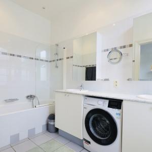 Place Luxembourg: magnifique appartement terrasse S/O 12 m²