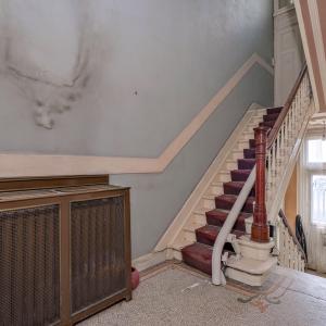 Pl. Brugmann - Maison bourgeoise de ± 580 m² bruts & jardin 