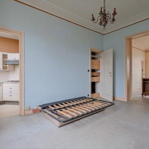 Pl. Brugmann - Maison bourgeoise de ± 580 m² bruts & jardin 