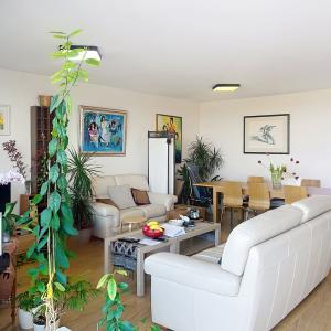 UCL : Lumineux appartement dernier étage avec une terrasse