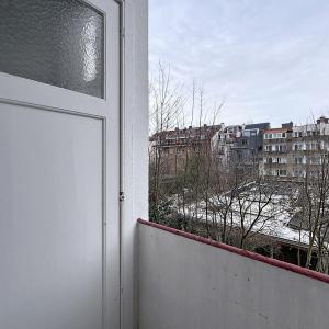 Pl. Brugmann / Châtelain : Bel appartement de caractère 