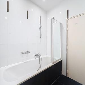 Chatelain : Superbe appartement 2 chambres + balcon