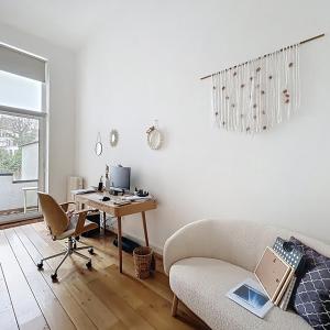 Chatelain : Superbe appartement 2 chambres + balcon