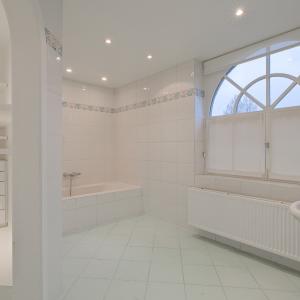 Parc Brugmann - Villa de ± 450 m² bruts avec jardin & garage