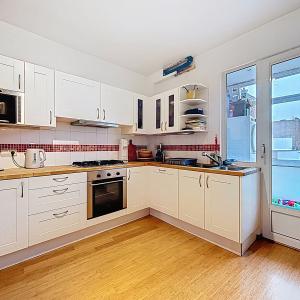 Etangs d'Ixelles : Bel appartement meublé de 2 chambres