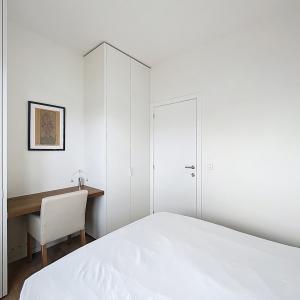 Quartier Européen: Beau penthouse 2ch + terrasse + parking