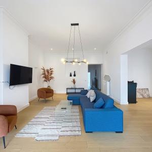 Châtelain/Stéphanie : Appartement meublé 3 chambres 