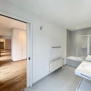 Sablon : Superbe appartement avec une grande terrasse