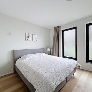 Montgomery/Cinquantenaire: Somptueux appartement meublé neuf