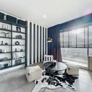 Château de Walzin : appartement meublé 3chambres + terrasses