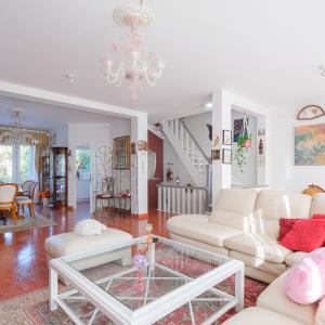 Splendide maison: jardin sud, double garage, prof. libérale