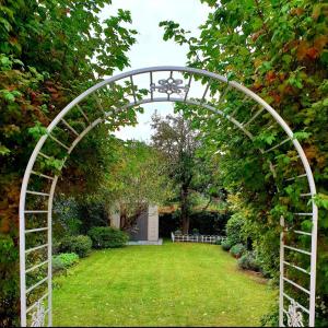 Splendide maison: jardin sud, double garage, prof. libérale