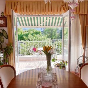 Splendide maison: jardin sud, double garage, prof. libérale