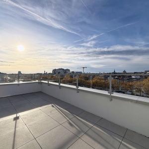 Bruxelles Canal Wharf : Superbe penthouse + grande terrasse