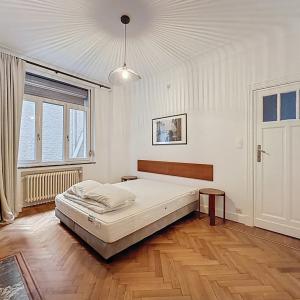 Boulevard Waterloo : Bel appartement meublé de 2 chambres