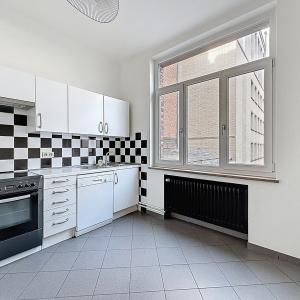 Boulevard Waterloo : Bel appartement meublé de 2 chambres