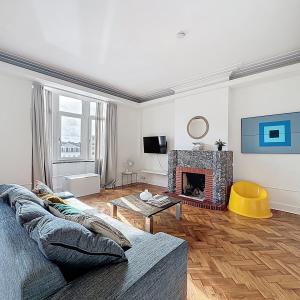 Boulevard Waterloo : Bel appartement meublé de 2 chambres