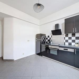 Boulevard Waterloo : Bel appartement meublé de 2 chambres