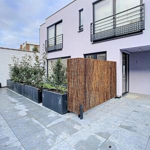 Cottages : Belle maison mitoyenne + terrasses + jardin