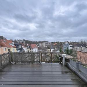 Parvis Saint-Pierre: duplex 2 chambres, terrasse et garage