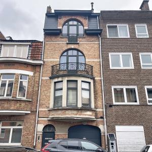 Parvis Saint-Pierre: duplex 2 chambres, terrasse et garage