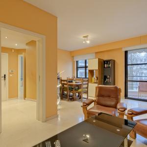 Parc Brugmann: Magnifique appart. 2 chambres avec terrasse