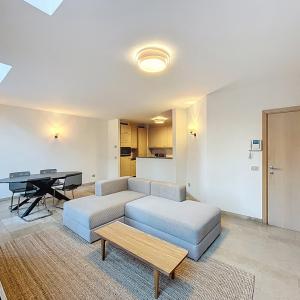 Quartier Européen - Magnifique duplex meublé 2 chambres
