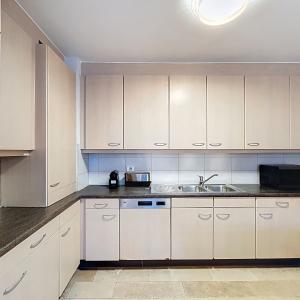 Quartier Européen - Magnifique duplex meublé 2 chambres