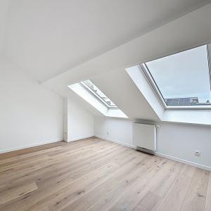 Tenbosch :  Magnifique duplex entièrement rénové 