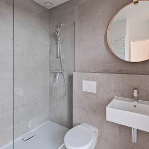 Lumineuse villa contemporaine ± 240m² avec jardin et garage