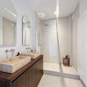 Square Marie Louise - Appartement rénové 2ch + balcon