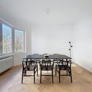 Square Marie Louise - Appartement rénové 2ch + balcon